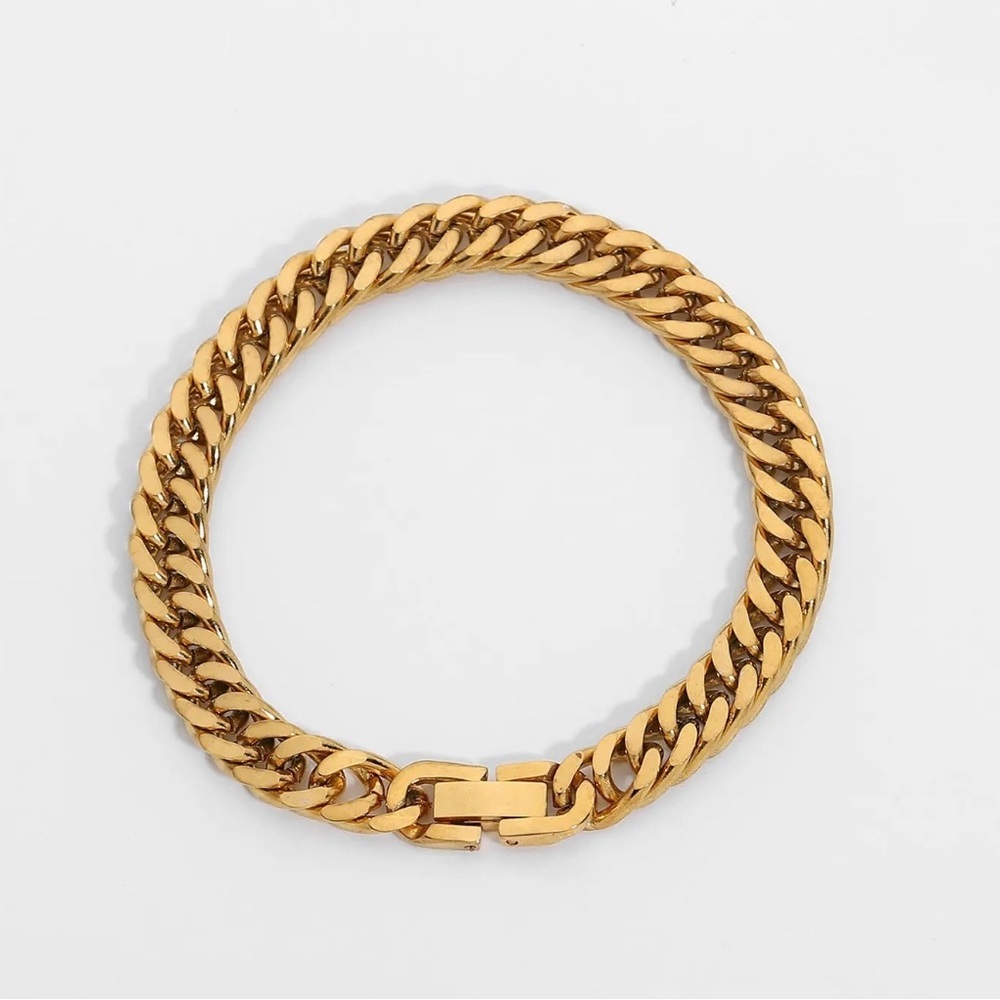 New! 18K Gold Stainless Steel 7mm Chunky Cuban Chain Bracelet (NWOT)